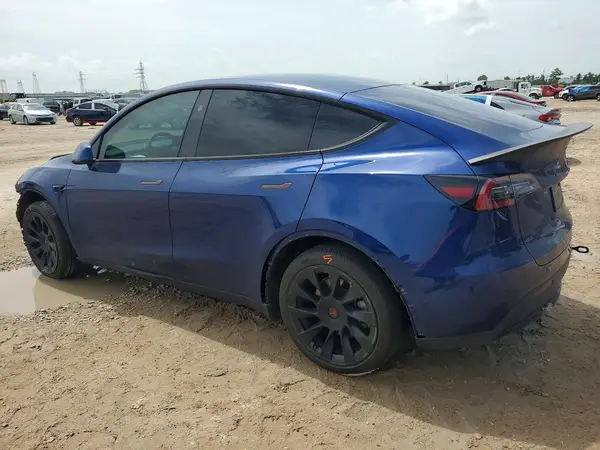 7SAYGDEE1RA215170 2024 TESLA MODEL Y - Image 2