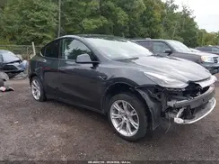 7SAYGDEE1RA223981 2024 TESLA MODEL Y
