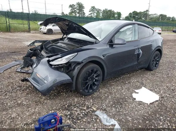 7SAYGDEE1RA225634 2024 TESLA MODEL Y - Image 2