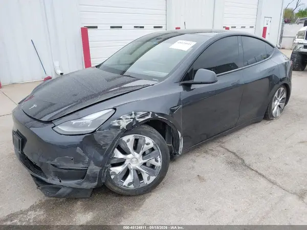 7SAYGDEE1RA228968 2024 TESLA MODEL Y - Image 2