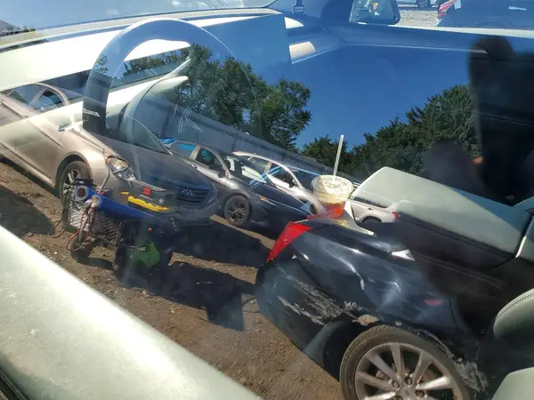 7SAYGDEE1RA229456 2024 TESLA MODEL Y - Image 8