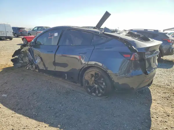 7SAYGDEE1RA233359 2024 TESLA MODEL Y - Image 2