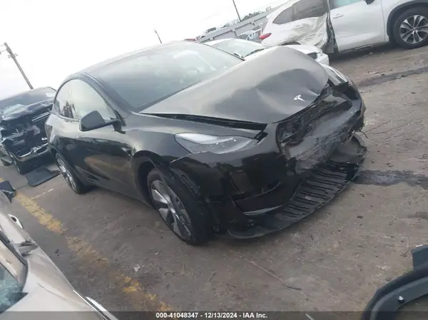 7SAYGDEE1RA234673 2024 TESLA MODEL Y - Image 1