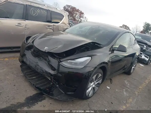 7SAYGDEE1RA234673 2024 TESLA MODEL Y - Image 2