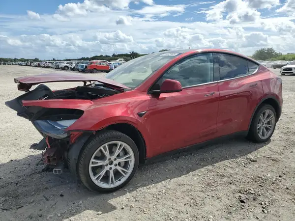 7SAYGDEE1RA235368 2024 TESLA MODEL Y - Image 1