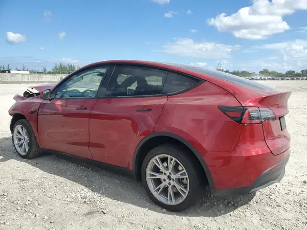 7SAYGDEE1RA235368 2024 TESLA MODEL Y - Image 2