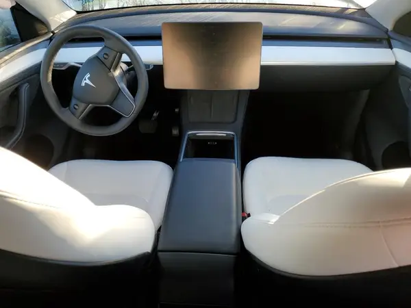 7SAYGDEE1RA250890 2024 TESLA MODEL Y - Image 8