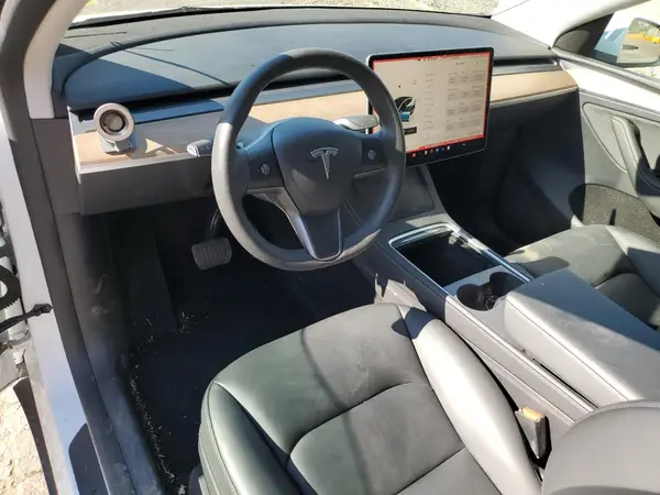 7SAYGDEE1RA251053 2024 TESLA MODEL Y - Image 8
