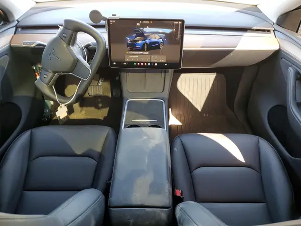 7SAYGDEE1RA251330 2024 TESLA MODEL Y - Image 8
