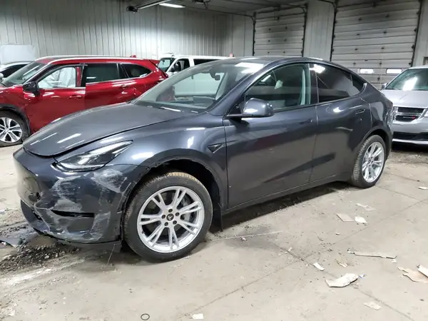 7SAYGDEE1RA254860 2024 TESLA MODEL Y - Image 1
