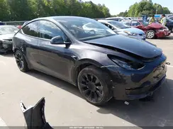 7SAYGDEE1RA255961 2024 TESLA MODEL Y