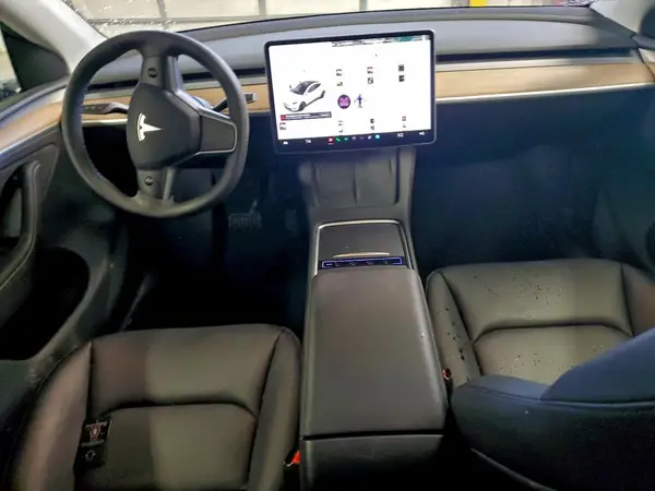 7SAYGDEE1RA258116 2024 TESLA MODEL Y - Image 8