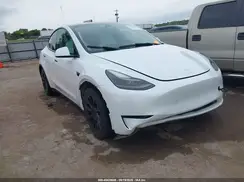 7SAYGDEE1RA259752 2024 TESLA MODEL Y