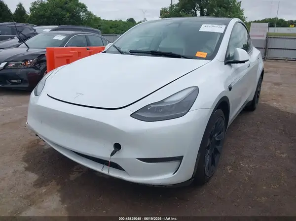 7SAYGDEE1RA259752 2024 TESLA MODEL Y - Image 2