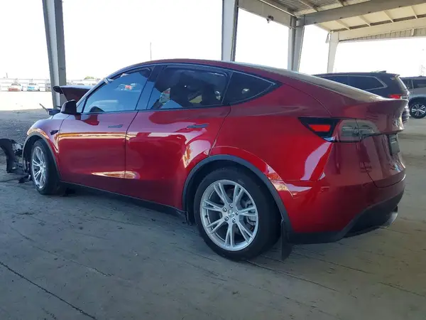 7SAYGDEE1RA262389 2024 TESLA MODEL Y - Image 2
