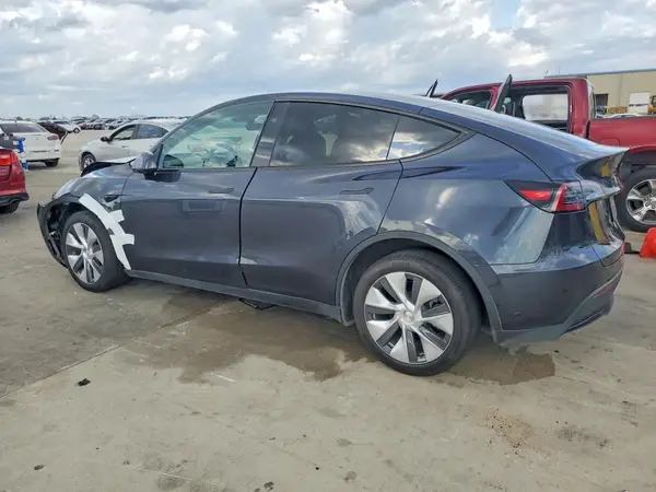 7SAYGDEE1RA267950 2024 TESLA MODEL Y - Image 2