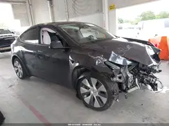 7SAYGDEE1RA269195 2024 TESLA MODEL Y