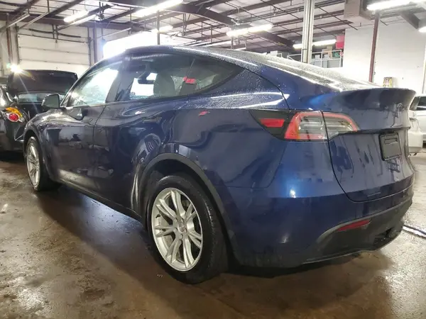 7SAYGDEE1RA269598 2024 TESLA MODEL Y - Image 2
