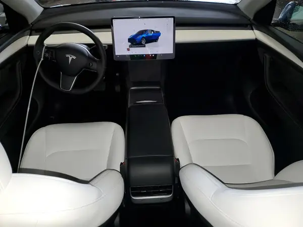 7SAYGDEE1RA269598 2024 TESLA MODEL Y - Image 8