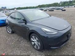 7SAYGDEE1RA273618 2024 TESLA MODEL Y