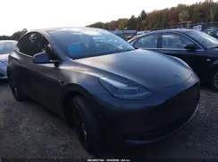 7SAYGDEE1RA275238 2024 TESLA MODEL Y