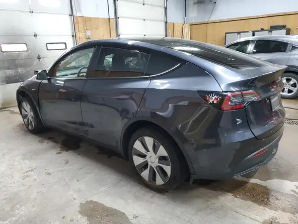 7SAYGDEE1RA280505 2024 TESLA MODEL Y - Image 2