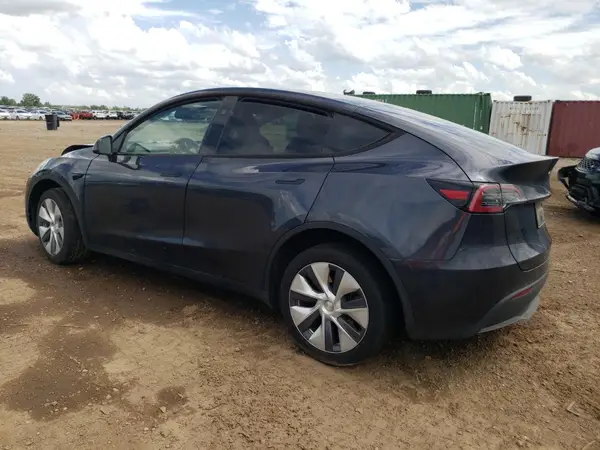 7SAYGDEE1RA281217 2024 TESLA MODEL Y - Image 2