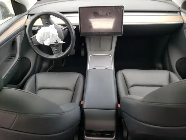 7SAYGDEE1RA281217 2024 TESLA MODEL Y - Image 8