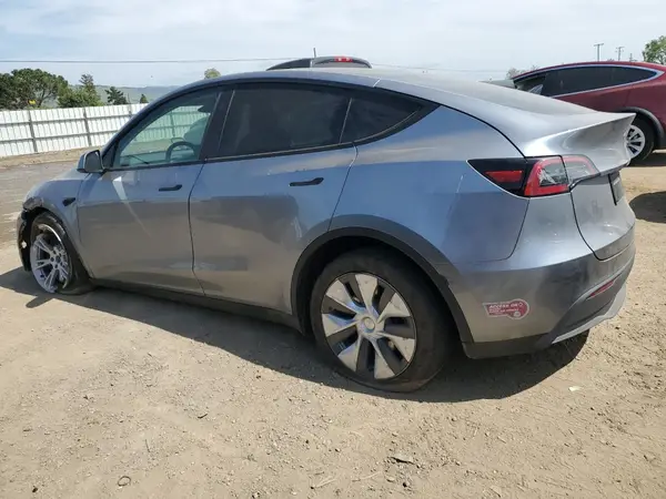 7SAYGDEE1RA282304 2024 TESLA MODEL Y - Image 2
