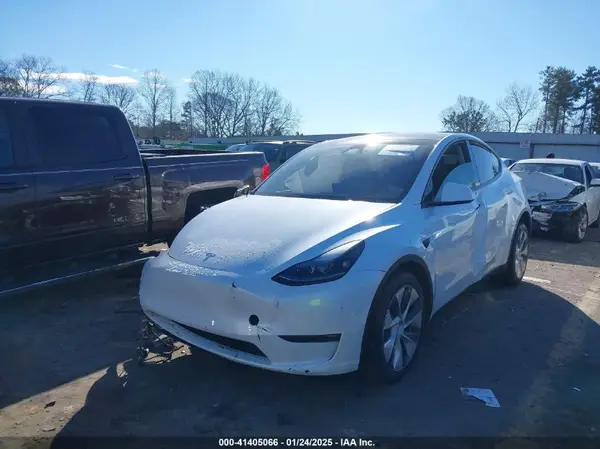 7SAYGDEE1RA283162 2024 TESLA MODEL Y - Image 2