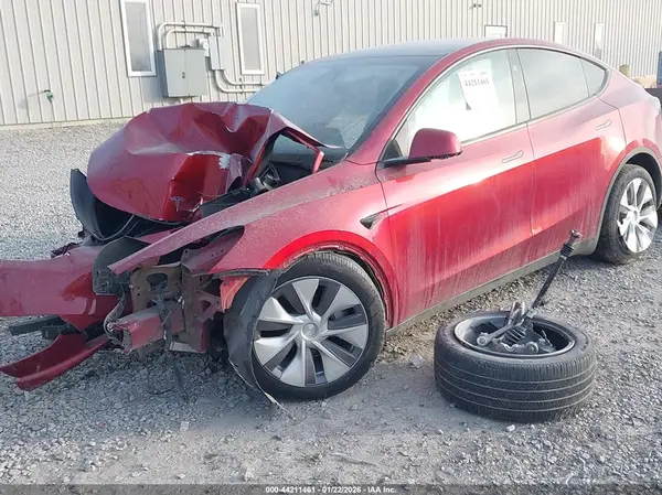 7SAYGDEE1RA288751 2024 TESLA MODEL Y - Image 2