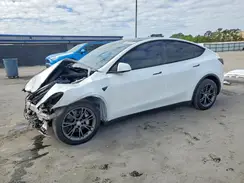 7SAYGDEE1RA291987 2024 TESLA MODEL Y