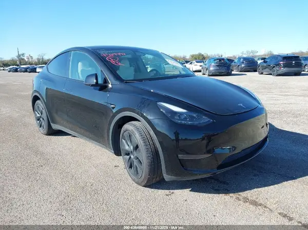 7SAYGDEE1RA294842 2024 TESLA MODEL Y - Image 1