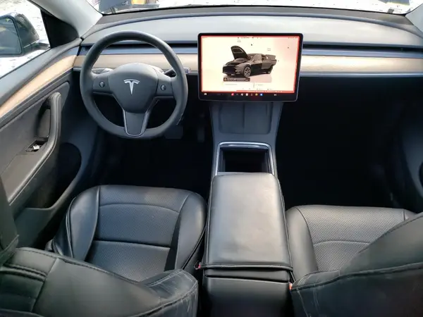 7SAYGDEE1RA301143 2024 TESLA MODEL Y - Image 8