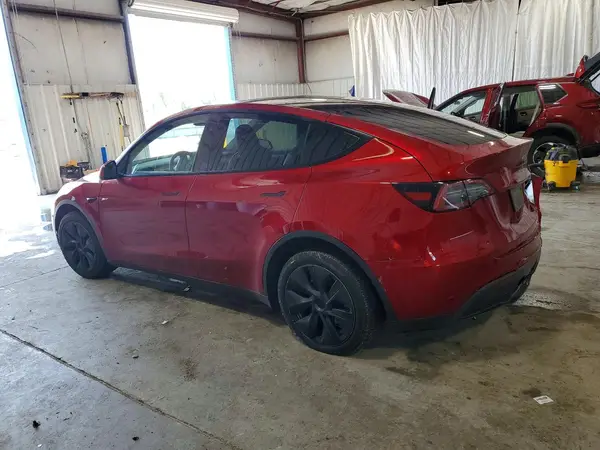 7SAYGDEE1RA307637 2024 TESLA MODEL Y - Image 2