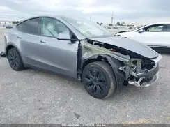7SAYGDEE1RA309162 2024 TESLA MODEL Y