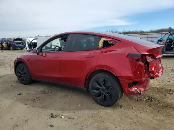 7SAYGDEE1RA317911 2024 TESLA MODEL Y - Image 2