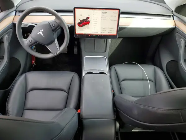 7SAYGDEE1RA317911 2024 TESLA MODEL Y - Image 8