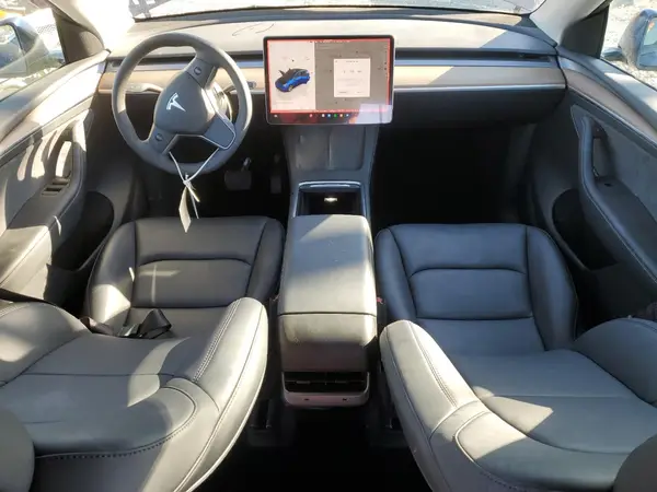 7SAYGDEE1RF025937 2024 TESLA MODEL Y - Image 8