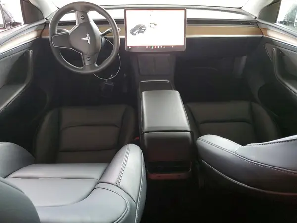 7SAYGDEE1RF032001 2024 TESLA MODEL Y - Image 8