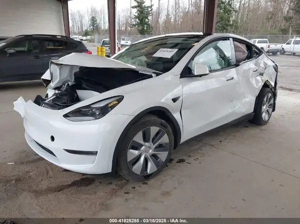 7SAYGDEE1RF047064 2024 TESLA MODEL Y - Image 2