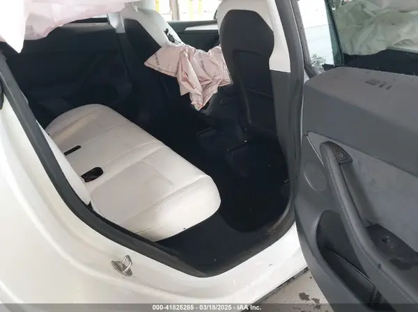 7SAYGDEE1RF047064 2024 TESLA MODEL Y - Image 8