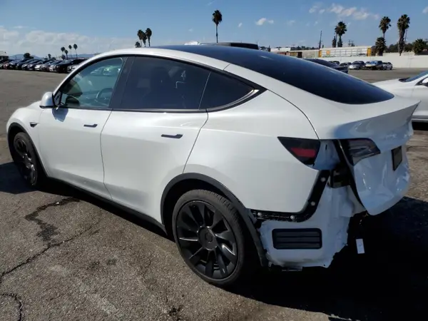 7SAYGDEE1RF064317 2024 TESLA MODEL Y - Image 2