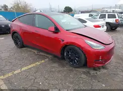 7SAYGDEE1RF070778 2024 TESLA MODEL Y