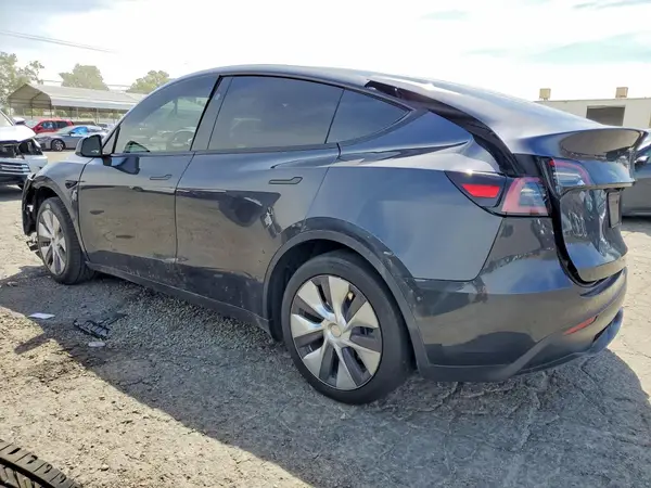 7SAYGDEE1RF079965 2024 TESLA MODEL Y - Image 2