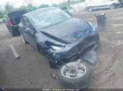 7SAYGDEE1RF083854 2024 TESLA MODEL Y