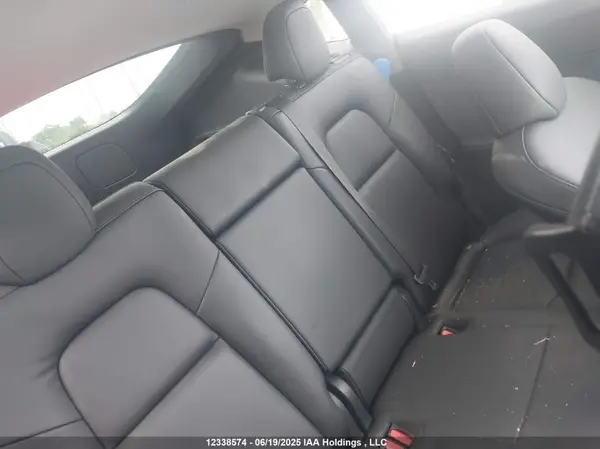 7SAYGDEE1RF083854 2024 TESLA MODEL Y - Image 8