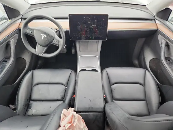 7SAYGDEE1RF090254 2024 TESLA MODEL Y - Image 8