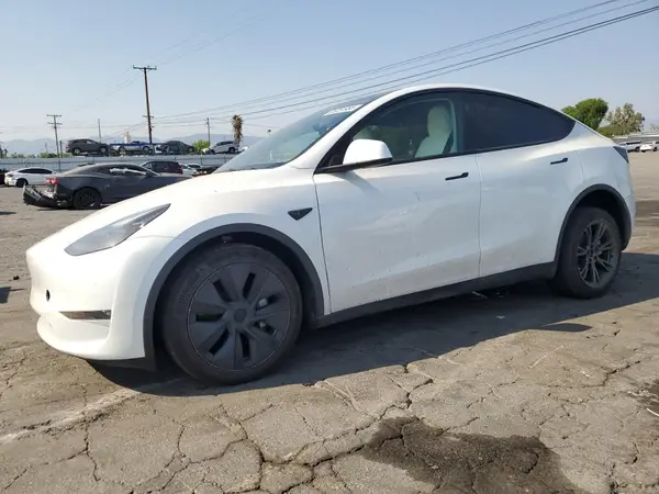 7SAYGDEE1RF126959 2024 TESLA MODEL Y - Image 1