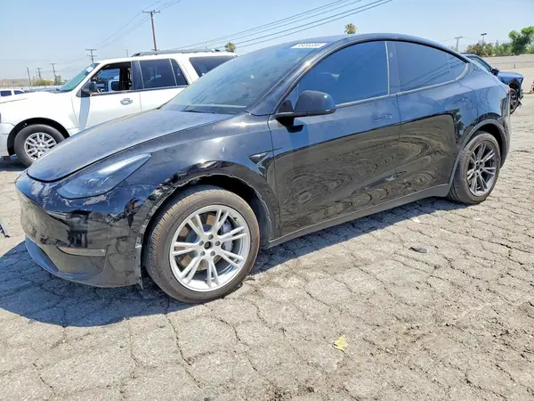 7SAYGDEE1RF133457 2024 TESLA MODEL Y - Image 1